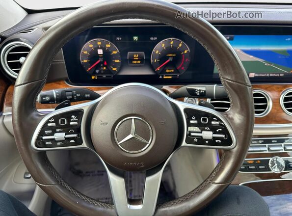 WDDZH6JB9KA591631 2019 MERCEDES-BENZ E-CLASS Blue VIN կոդի պիտակի տեսք