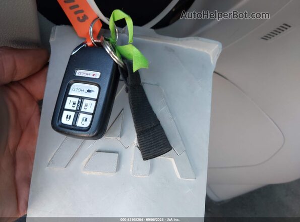5FNRL5H61HB008531 2017 HONDA ODYSSEY Gray Widok deski rozdzielczej