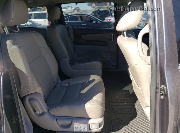 5FNRL5H95HB007571 2017 HONDA ODYSSEY Gray Rear interior view