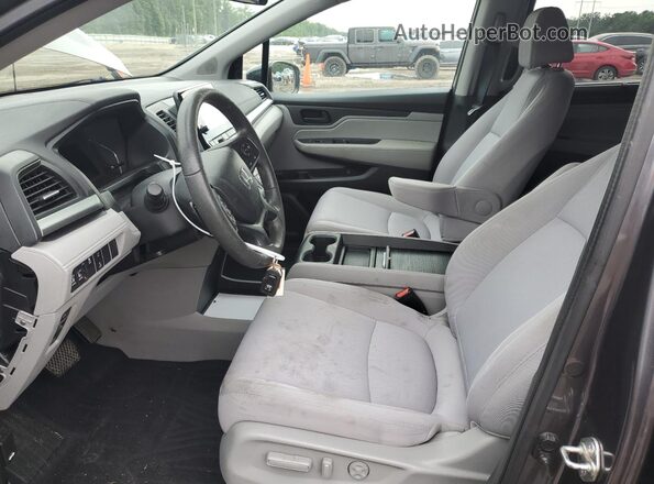5FNRL6H56JB041690 2018 HONDA ODYSSEY Серый Вид салона спереди