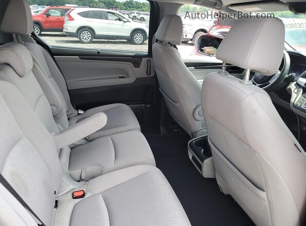 5FNRL6H56JB106957 2018 HONDA ODYSSEY Blue Vista interior trasera