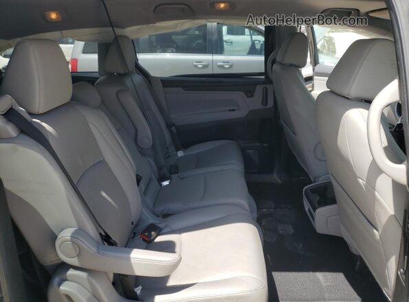 5FNRL6H72JB105645 2018 HONDA ODYSSEY Black Widok wnętrza z tyłu