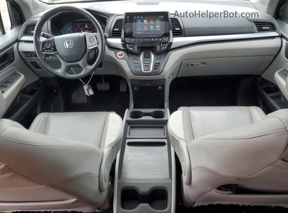 5FNRL6H82JB001553 2018 HONDA ODYSSEY Black Առջևի վահանակի տեսք