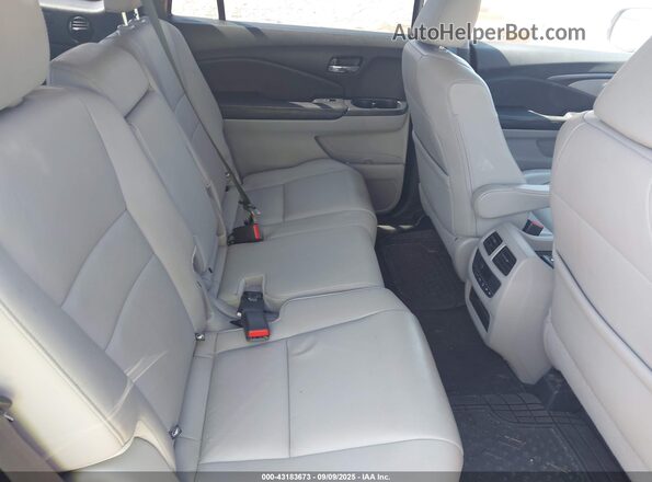 5FNYF5H59JB028154 2018 HONDA PILOT Silver Widok naklejki z numerem VIN