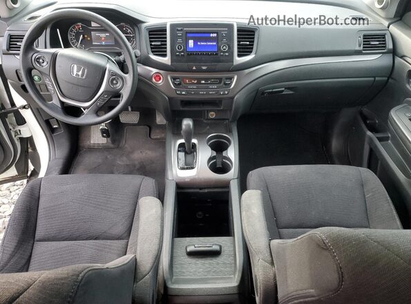5FNYF6H15JB049893 2018 HONDA PILOT White Вид панелі приладів