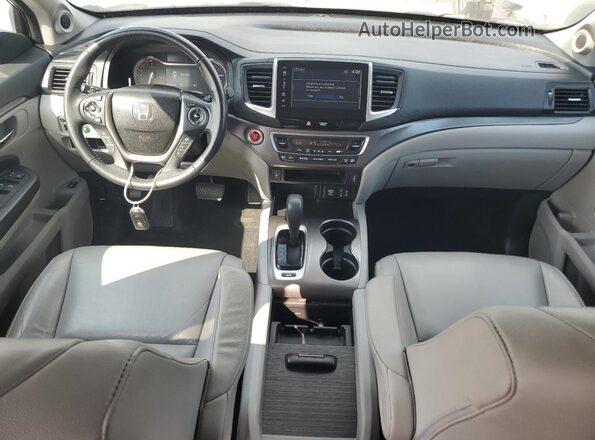 5FNYF6H50JB052896 2018 HONDA PILOT Silver Widok deski rozdzielczej