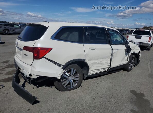 5FNYF6H50JB061789 2018 HONDA PILOT White Задня права чверть
