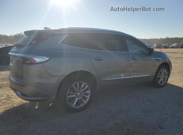 5GAERDKW9PJ155575 2023 BUICK ENCLAVE Silver უკანა მარჯვენა