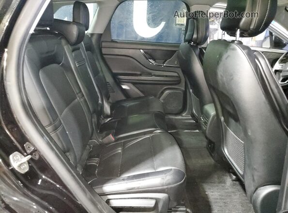 5LMCJ1D94LUL01661 2020 LINCOLN CORSAIR Black Rear interior view
