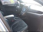 2017 Lincoln Mkc Premiere Серебряный vin: 5LMCJ1D95HUL40251