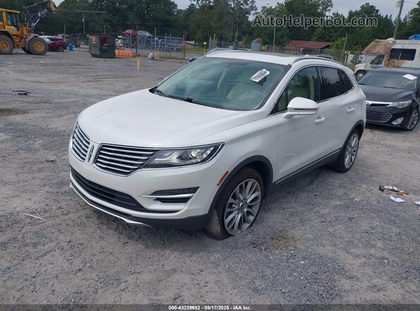 5LMCJ3C99GUJ27850 2016 LINCOLN MKC Белый Передняя левая четверть