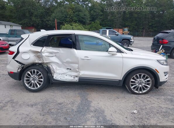 5LMCJ3C99GUJ27850 2016 LINCOLN MKC Белый Вид задней части салона