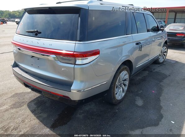 5LMJJ3LG1PEL02642 2023 LINCOLN NAVIGATOR Серебряный Задняя правая четверть