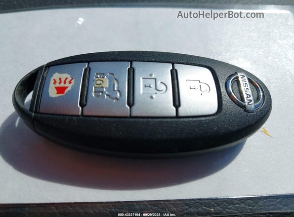 5N1AT2MV9GC863400 2016 NISSAN ROGUE Красный Вид панели приборов