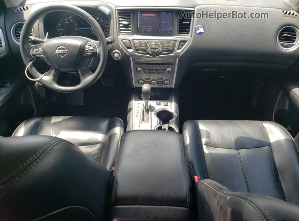 5N1DR2MN0JC608024 2018 NISSAN PATHFINDER Синий Вид панели приборов
