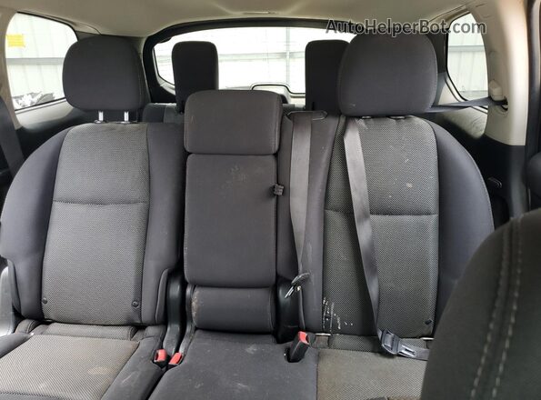 5N1DR2MN2JC618344 2018 NISSAN PATHFINDER Silver Widok tylnych siedzeń