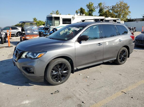 5N1DR2MN7JC653915 2018 NISSAN PATHFINDER Серый Передняя левая четверть