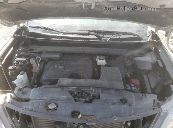 5N1DR2MNXJC625655 2018 NISSAN PATHFINDER Серебряный Вид салона спереди