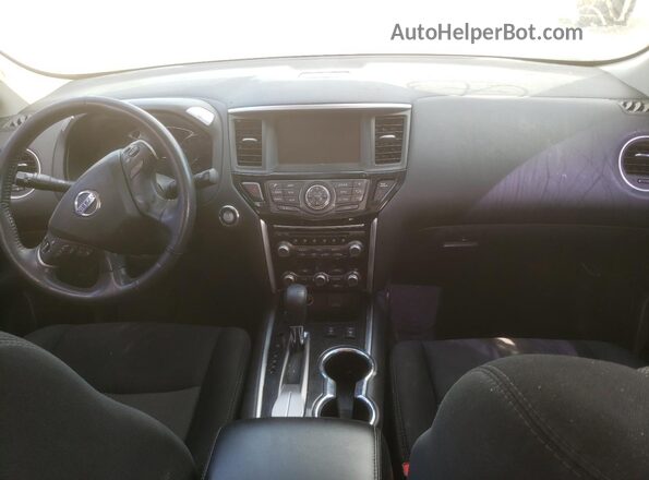 5N1DR2MNXJC625655 2018 NISSAN PATHFINDER Серебряный Вид щитка приборов