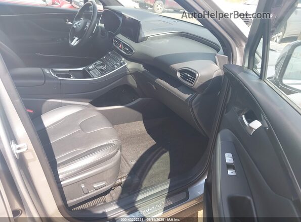 5NMS5DAL7PH585633 2023 HYUNDAI SANTA FE CALLIGRAPHY Silver Вид салону спереду