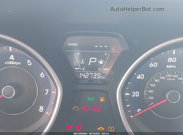 5NPDH4AE3GH713824 2016 HYUNDAI ELANTRA Белый 