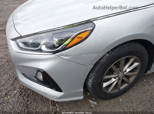 5NPE24AF2JH711598 2018 HYUNDAI SONATA Silver 