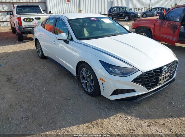 5NPEL4JAXMH068097 2021 HYUNDAI SONATA White Передня права чверть