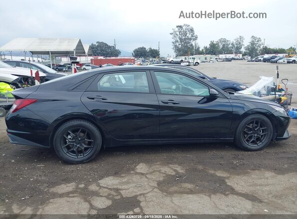 5NPLM4AG4MH012147 2021 HYUNDAI ELANTRA Black Вид щитка приладів