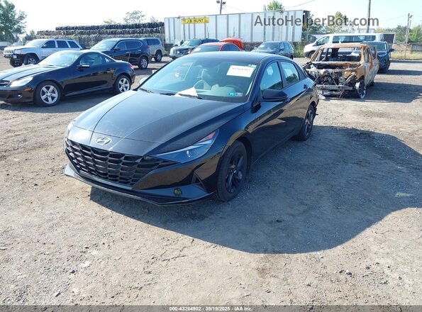 5NPLM4AG7NH063904 2022 HYUNDAI ELANTRA Black წინა მარცხენა ხედი სამი მეოთხედიდან