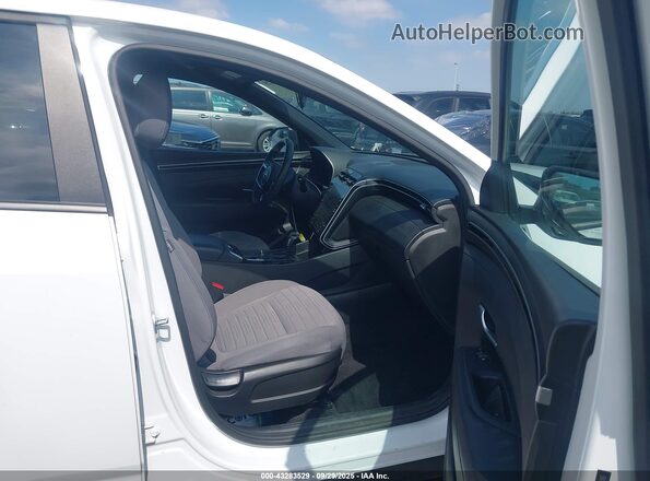 5NTJB4AE5RH096838 2024 HYUNDAI SANTA CRUZ White Вид салону спереду