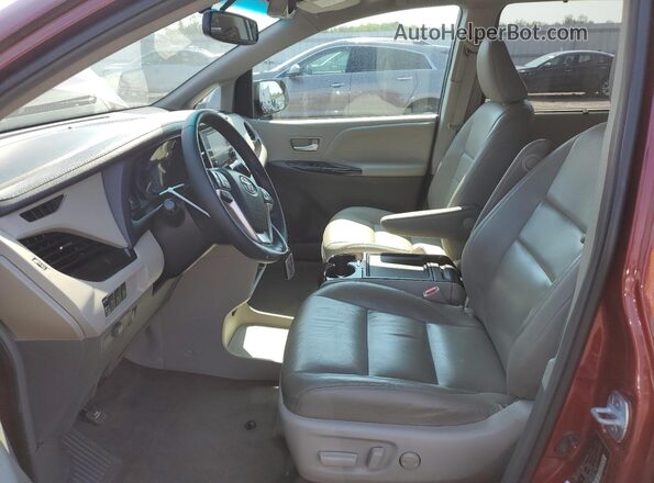 5TDDZ3DC1HS166680 2017 TOYOTA LE Burgundy წინა სალონის ხედი