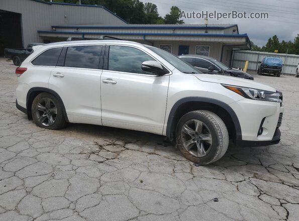 5TDDZRFH3JS843150 2018 TOYOTA LIMITED Белый Передняя правая четверть