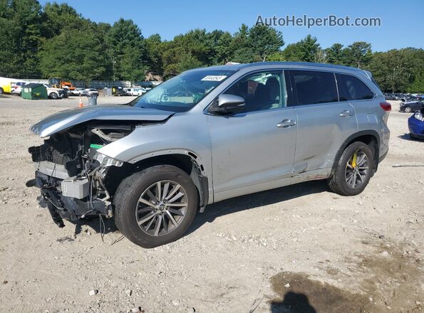 5TDJZRFH0JS497562 2018 TOYOTA HIGHLANDER Серый Передняя левая четверть