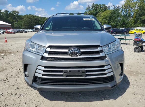 5TDJZRFH1JS803359 2018 TOYOTA HIGHLANDER Silver Вид спереду