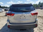 2018 Toyota Highlander Se Silver vin: 5TDJZRFH1JS803359