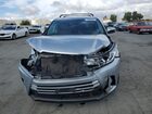 2018 Toyota Highlander Se Silver vin: 5TDJZRFH1JS812949