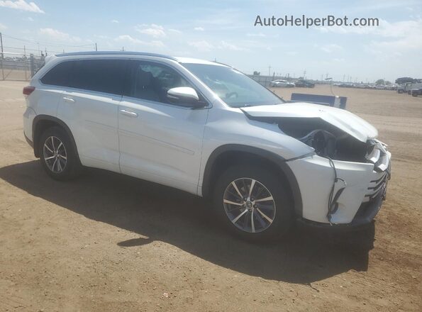 5TDJZRFH8JS801530 2018 TOYOTA HIGHLANDER White Front right