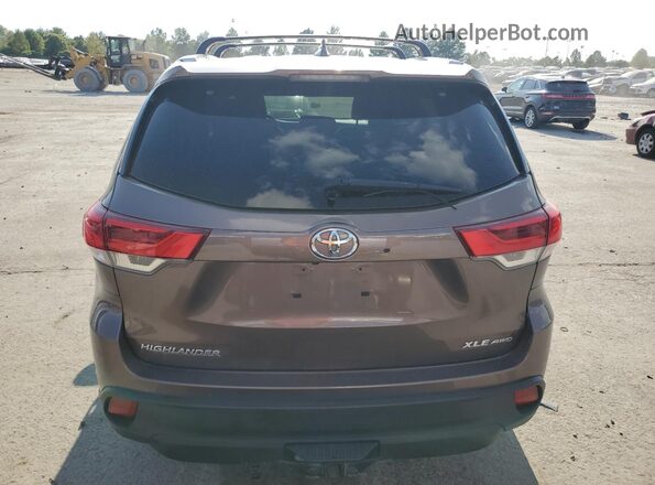 5TDJZRFH8JS898972 2018 TOYOTA HIGHLANDER Brown Vista trasera