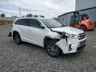 2018 Toyota Highlander Se White vin: 5TDJZRFH9JS493025