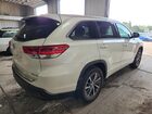 2018 Toyota Highlander Se White vin: 5TDJZRFH9JS525987
