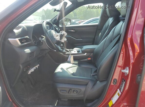 5TDKDRBH0PS008465 2023 TOYOTA HIGHLANDER Red Widok wnętrza z przodu