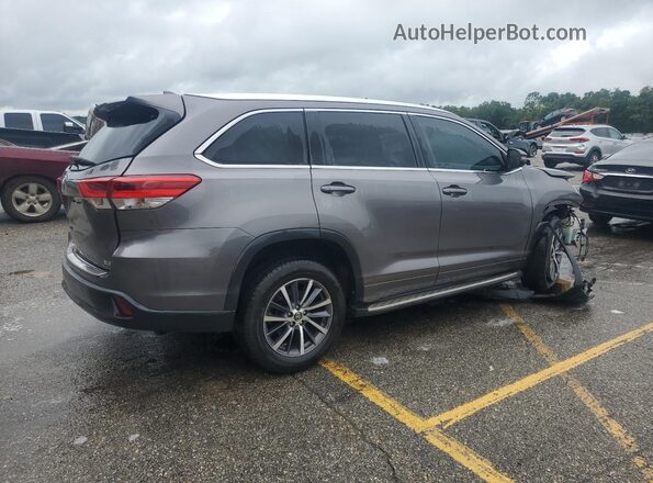 5TDKZRFH1JS532632 2018 TOYOTA HIGHLANDER Gray Rear right
