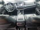 2018 Toyota Highlander Se Gray vin: 5TDKZRFH1JS532632