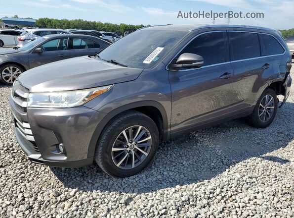5TDKZRFH3JS543583 2018 TOYOTA HIGHLANDER Серый Передняя левая четверть