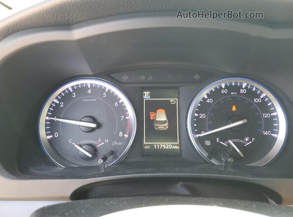5TDKZRFH3JS543583 2018 TOYOTA HIGHLANDER Серый Вид щитка приборов