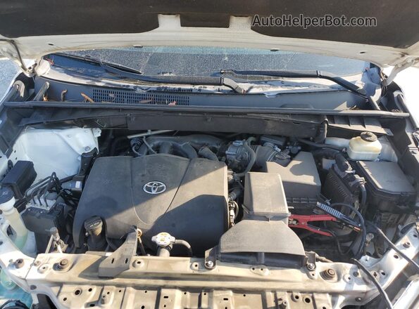 5TDKZRFH6JS527426 2018 TOYOTA HIGHLANDER White Widok komory silnika