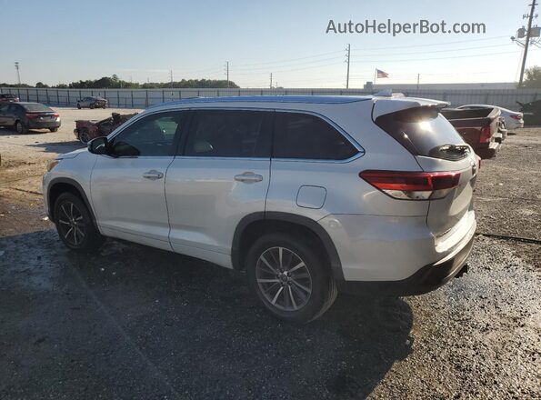 5TDKZRFHXJS547033 2018 TOYOTA HIGHLANDER White Rear left