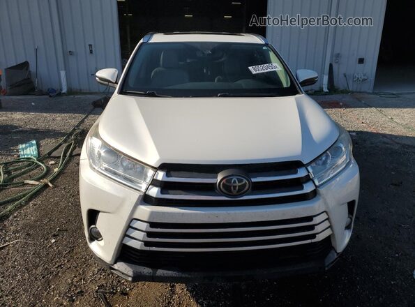 5TDKZRFHXJS547033 2018 TOYOTA HIGHLANDER White Front view