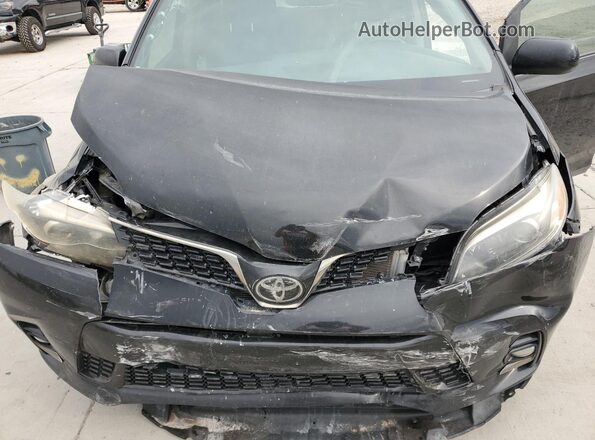 5TDXZ3DCXJS954103 2018 TOYOTA SIENNA Черный Вид подкапотного пространства