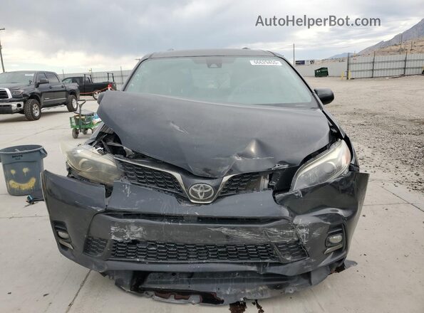5TDXZ3DCXJS954103 2018 TOYOTA SIENNA Черный Вид спереди